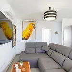 Rooftop Sea View With Jacuzzi And A/c Апартаменты *