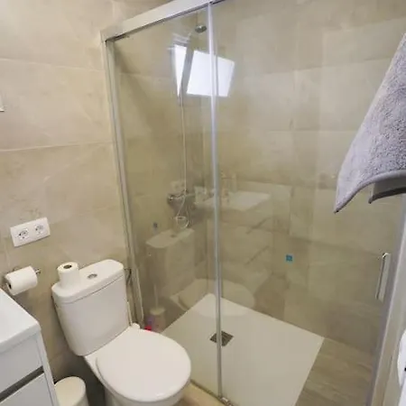 公寓 Rooftop Sea View With Jacuzzi And A/c