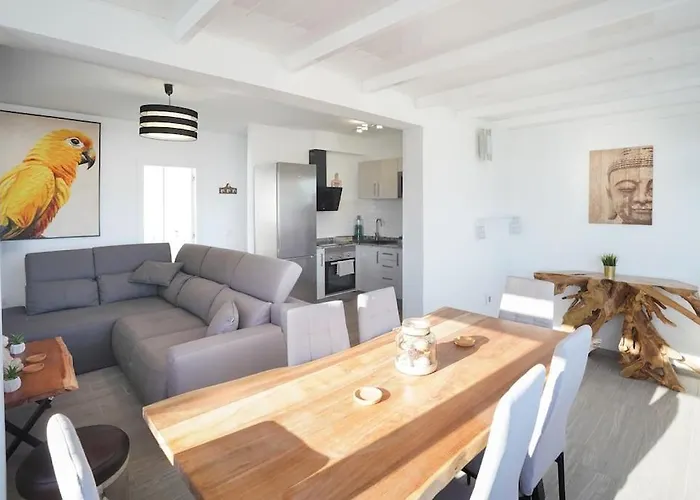 Apartament Rooftop Sea View With Jacuzzi And A/c