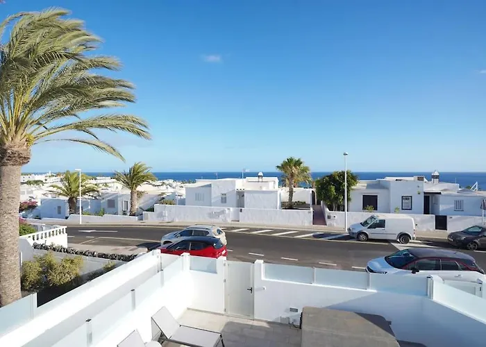 Appartement Rooftop Sea View With Jacuzzi And A/c