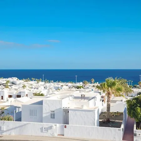Rooftop Sea View With Jacuzzi And A/c Apartmán