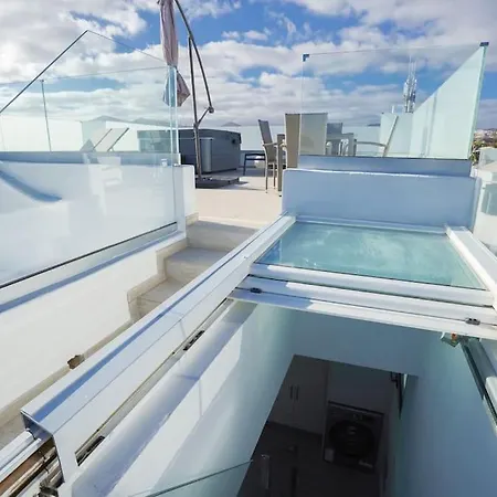 Rooftop Sea View With Jacuzzi And A/c بويرتو ذيل كارمين