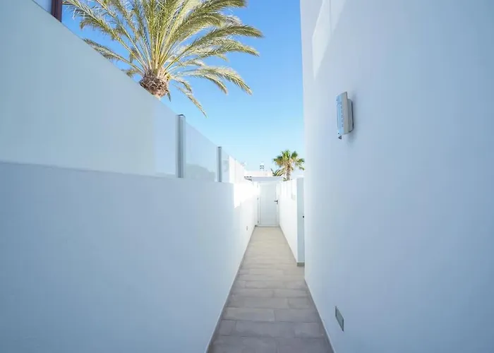 Apartmán Rooftop Sea View With Jacuzzi And A/c *